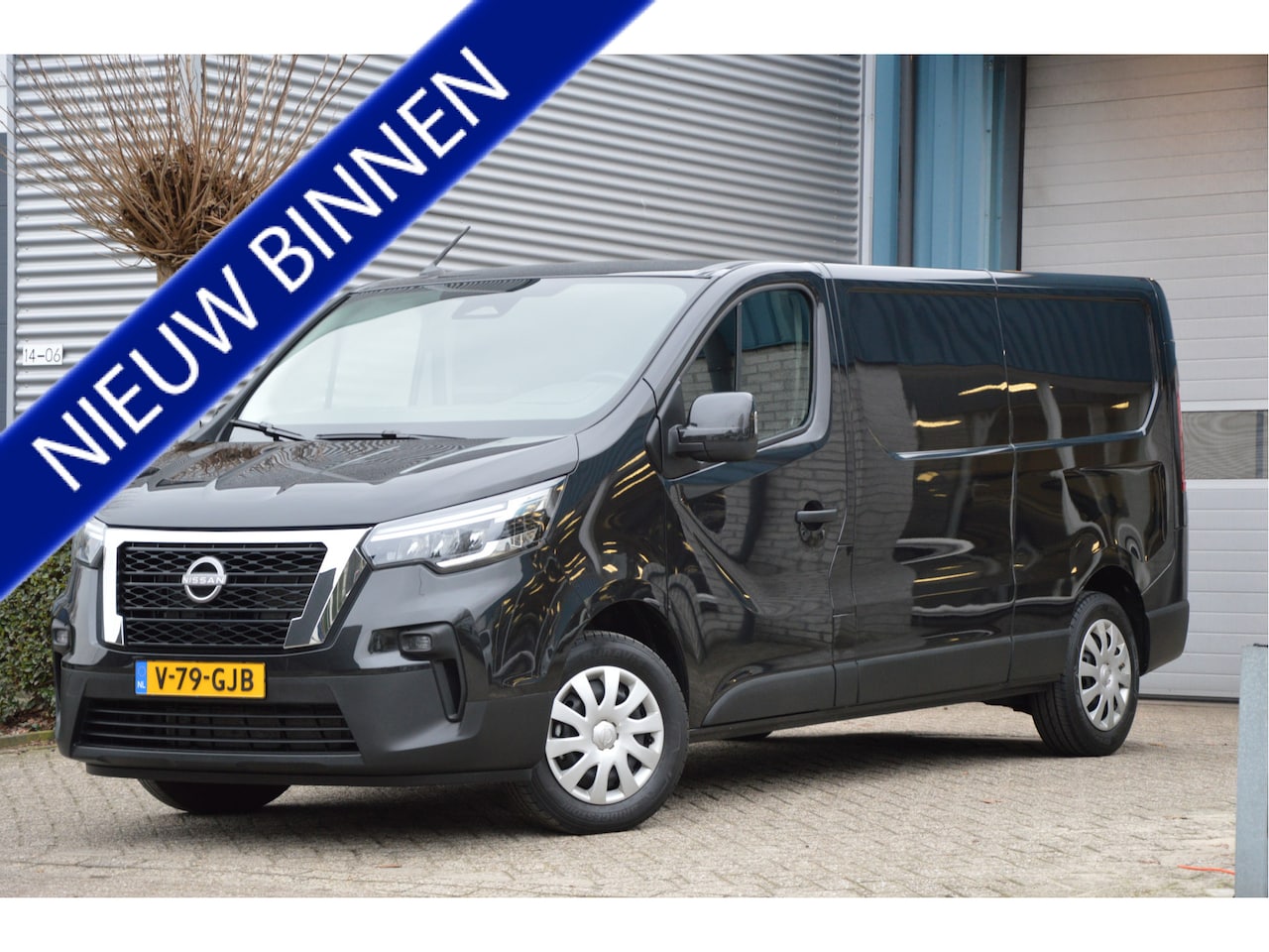 Nissan Primastar - 2.0 dCi L2H1 N-Connecta LED | NAVI | CAMERA | CARPLAY | BETIMMERING | TREKHAAK | CRUISE | - AutoWereld.nl