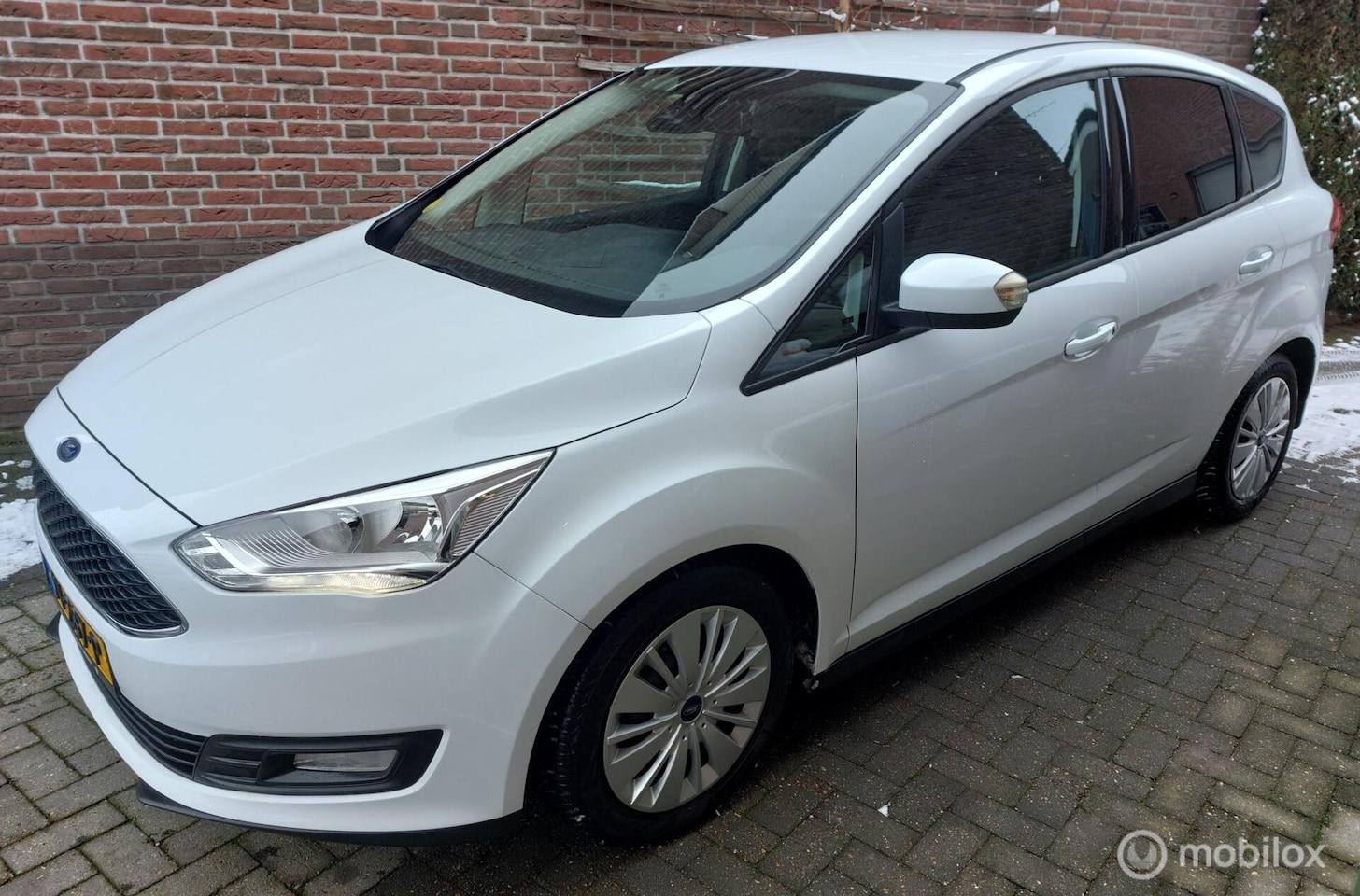 Ford C-Max - 1.5 TDCi Titanium 2015 (Zuinig en netjes) - AutoWereld.nl