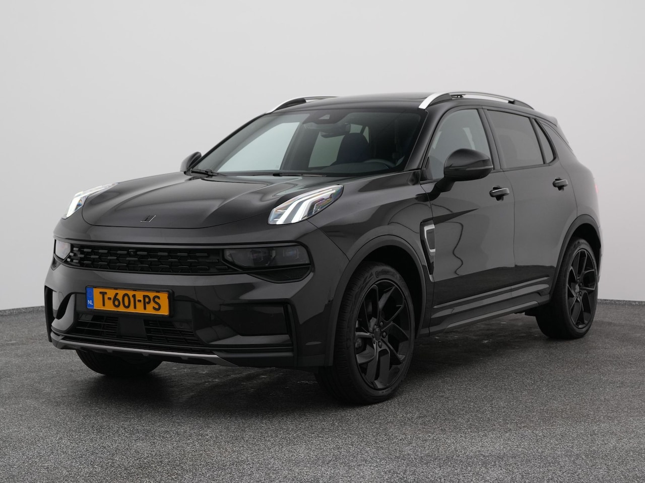 Lynk & Co 01 - 1.5 Plug-in Hybrid | 360° | BLACK | ZWARTE HEMEL | NLD AUTO - AutoWereld.nl