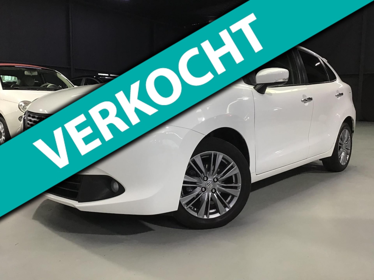 Suzuki Baleno - 1.2 Exclusive I 1e Eigen I Keyless I Camera I Carplay I Navi I Trekhaak I Led I Stoelverw - AutoWereld.nl