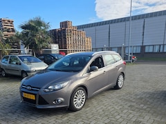 Ford Focus Wagon - 1.6 TI-VCT First Edition
