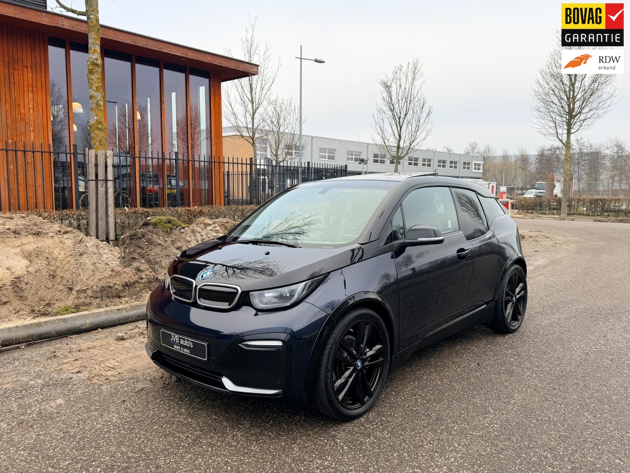 BMW i3 - I3S 120Ah, SoH **,*, incl. BTW, H&K, schuifdak, camera, stoelverwarming - AutoWereld.nl