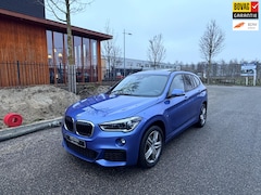 BMW X1 - SDrive20i M- sport, panorama, trekhaak, HUD