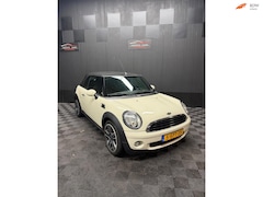 MINI Cabrio - 1.6 One | Clima | PDC | Stoelverwarming |
