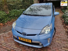 Toyota Prius - 1.8 Plug-in Executive Business LED Xenon/Leer