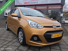 Hyundai i10 - 1.0i i-Motion Comfort Plus Inclusief APK +Afleveringsbeurt Zeer nette auto