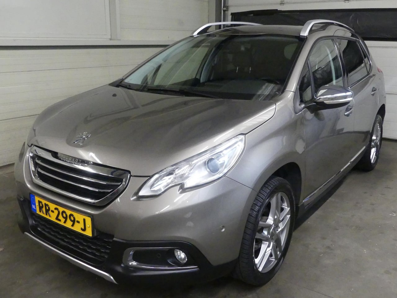 Peugeot 2008 - 1.2 - Navigatie - Perfect Dealer onderhoudden - - AutoWereld.nl