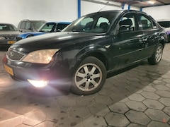 Ford Mondeo - 1.8-16V Futura SEDAN |ECC|APK|NAP|2005