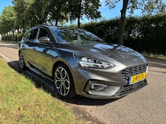 Ford Focus Wagon - 1.0 EcoBoost Titanium Business ST-Line Business