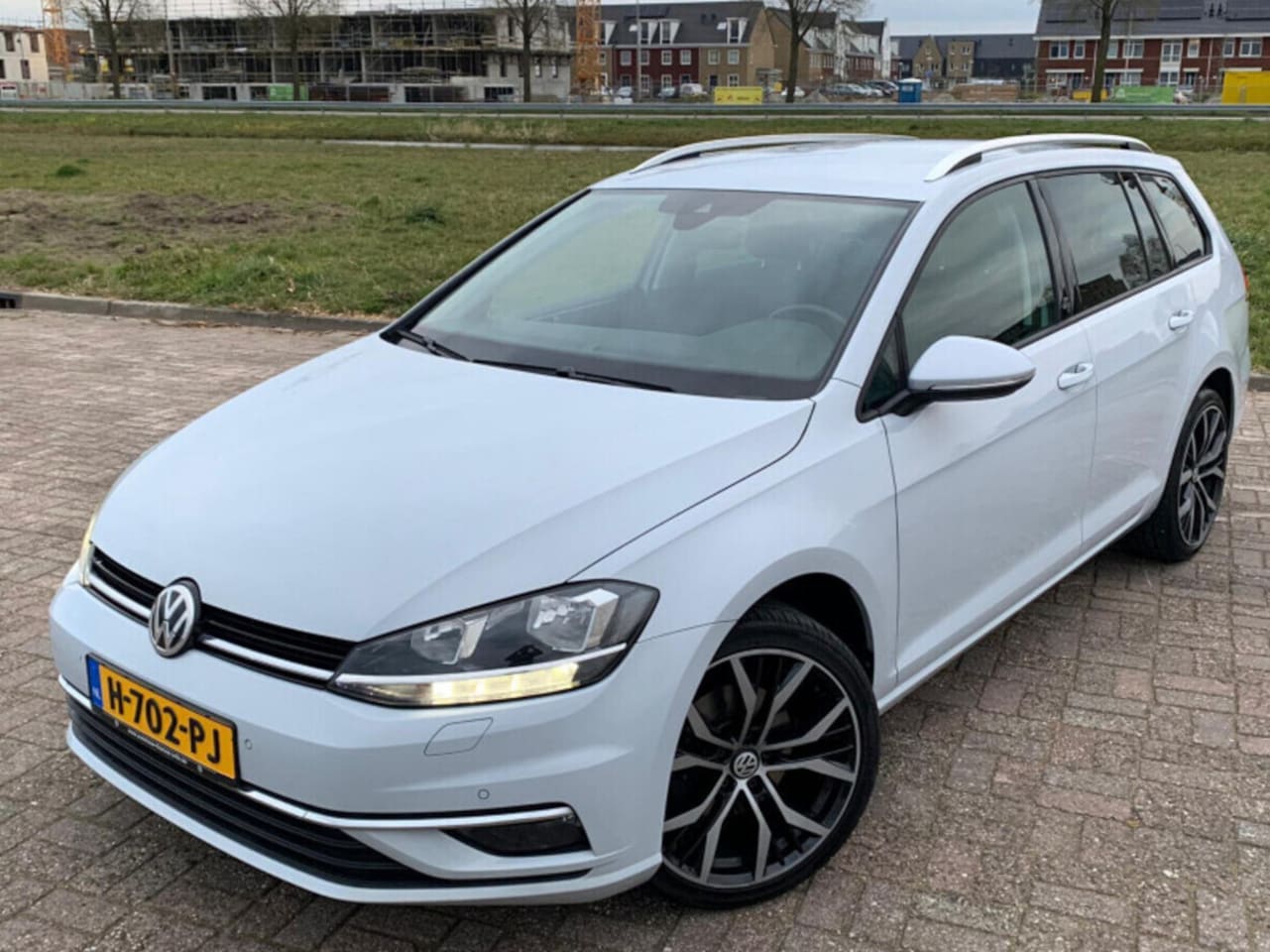 Volkswagen Golf Variant - 1.6 TDI Highline - AutoWereld.nl