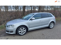 Audi A3 Sportback - 1.6 Ambition Pro Line S
