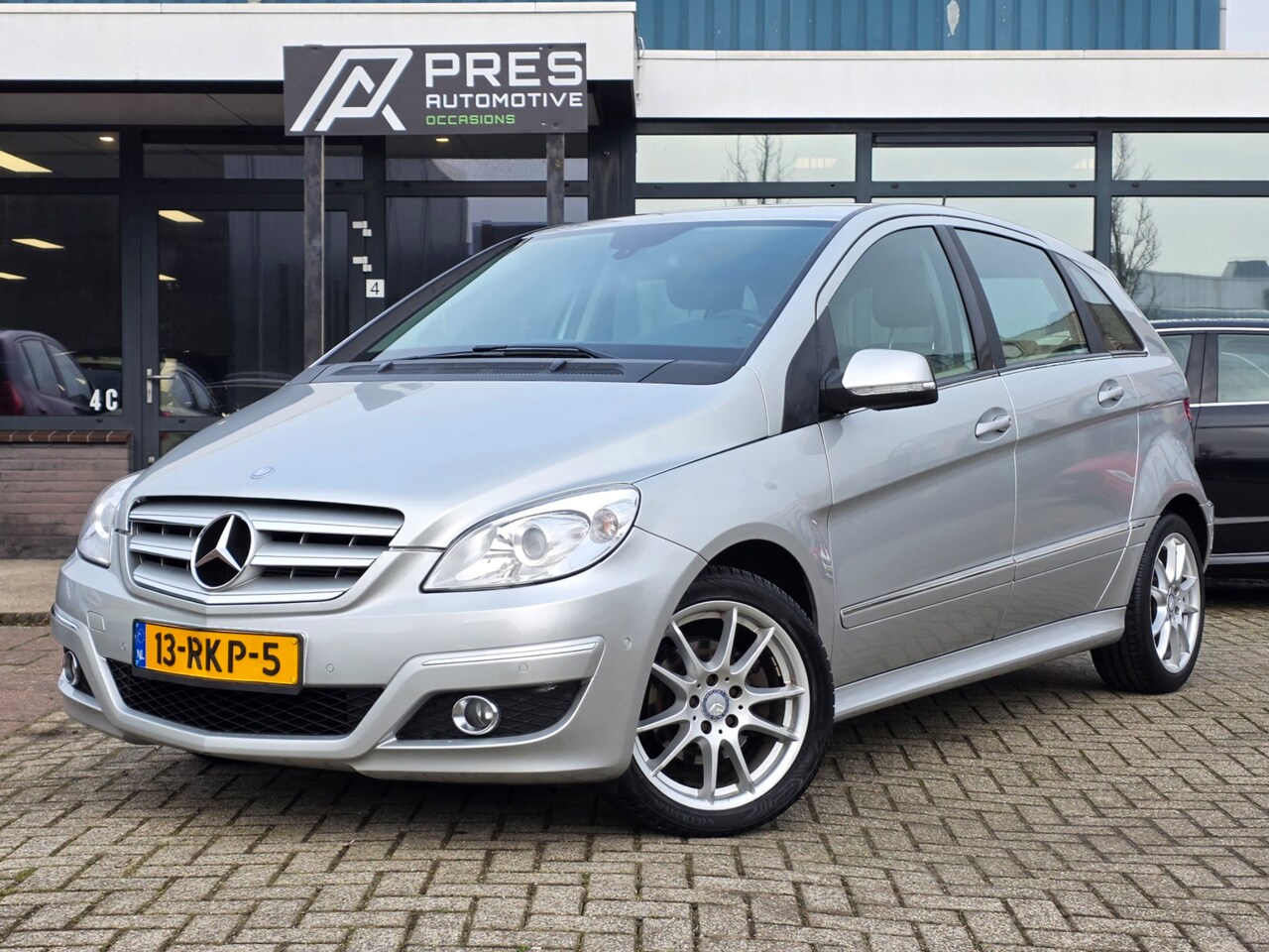 Mercedes-Benz B-klasse - 200 |AUTOMAAT|AIRCO|CRUISE|NAVI|LEDER - AutoWereld.nl