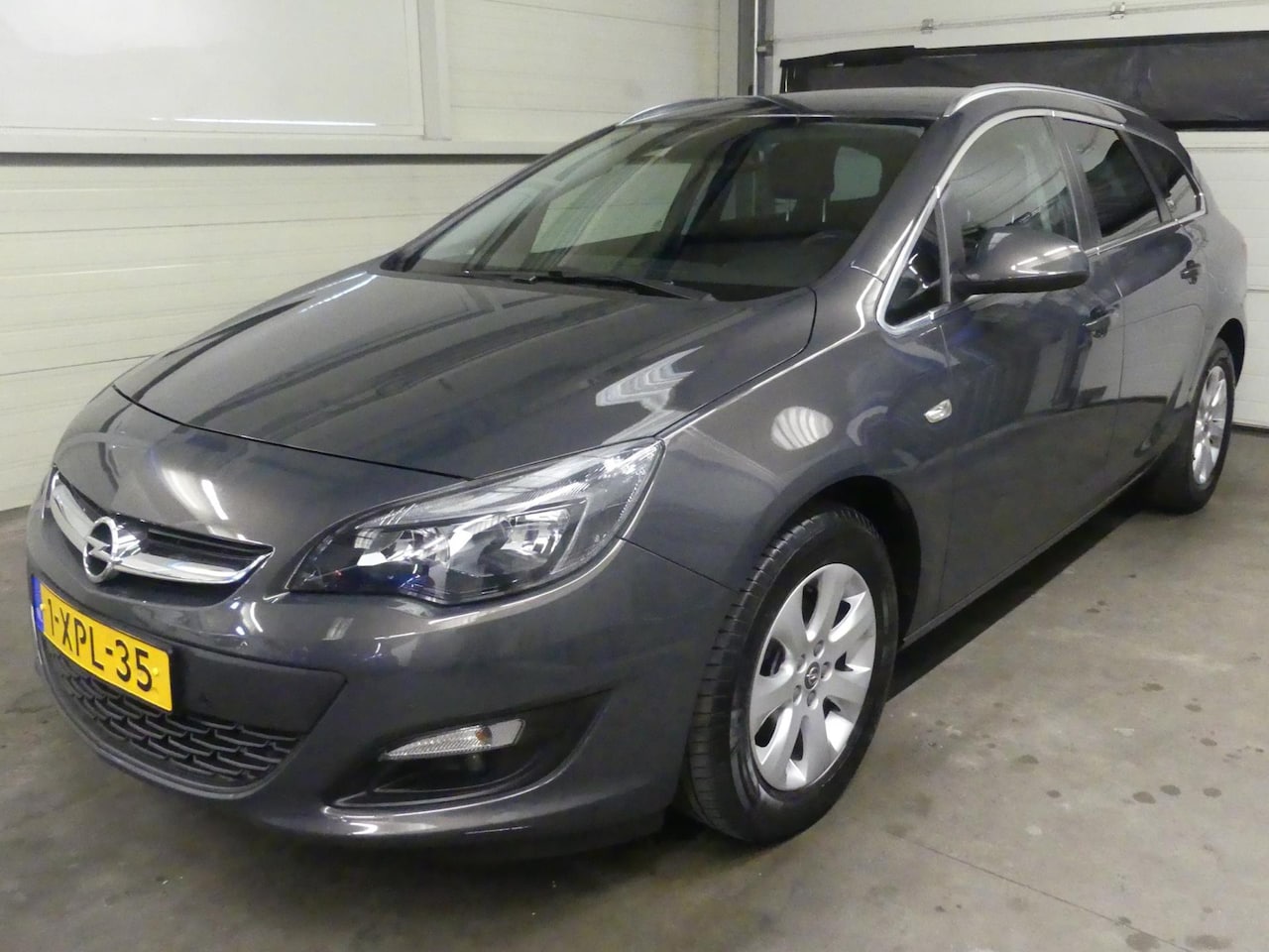 Opel Astra Sports Tourer - 1.4 Turbo Busin - Navigatie - Mooie Auto! - AutoWereld.nl