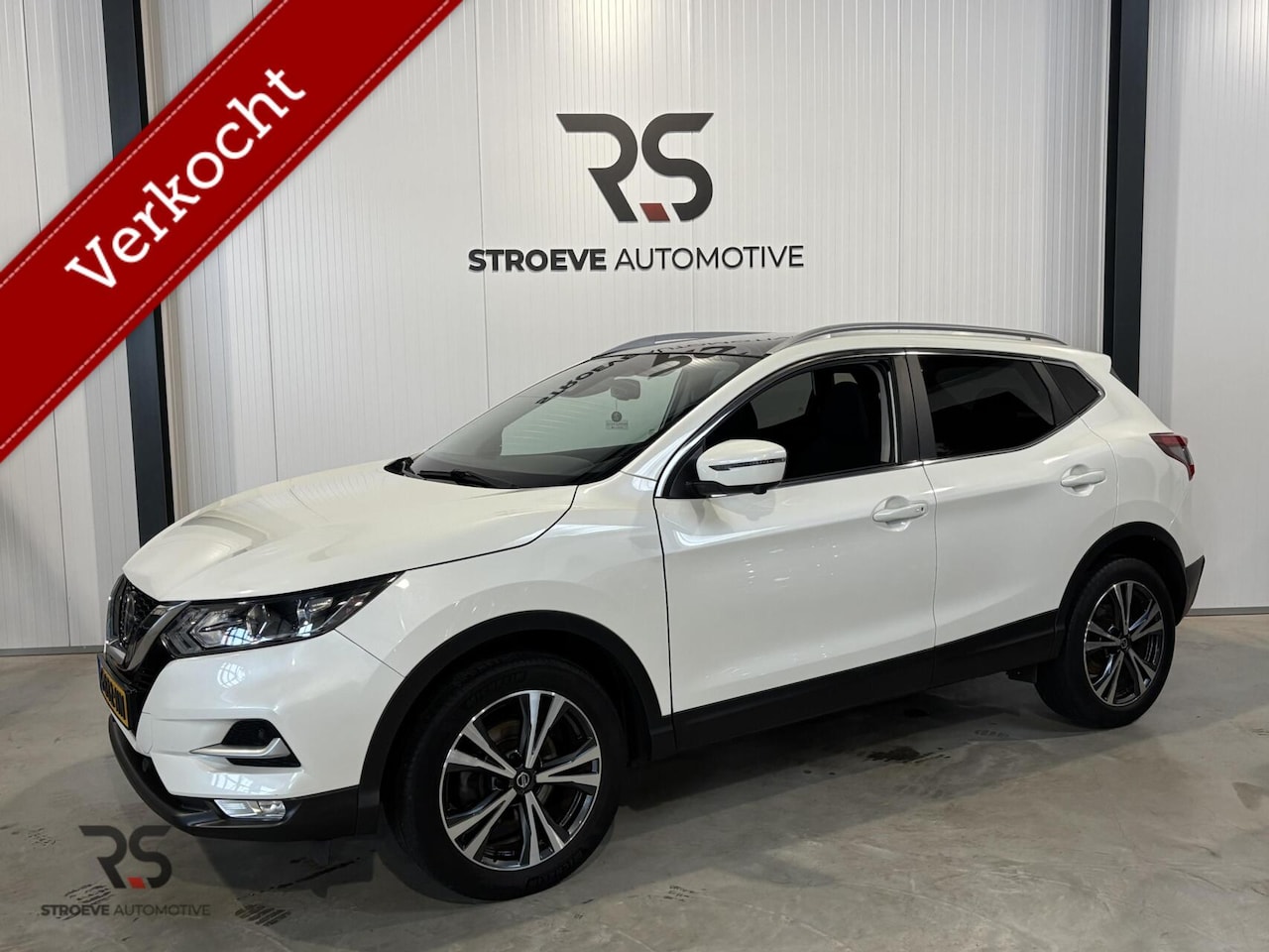 Nissan Qashqai - 1.3 DIG-T N-Connecta | Navi | 360 camera | PDC | Keyless | Cruise | Pano | Clima | DAB | T - AutoWereld.nl