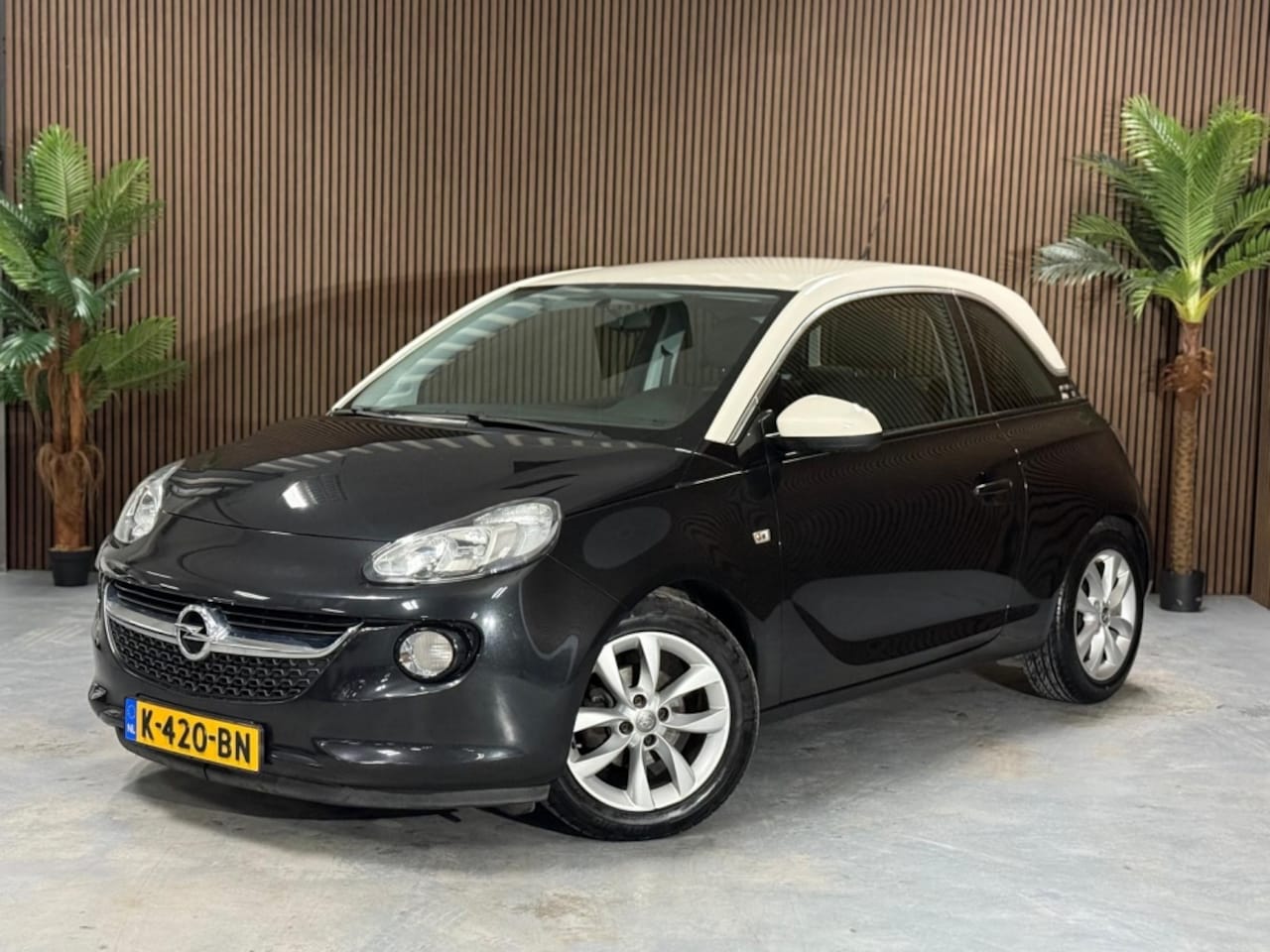 Opel ADAM - 1.2 Glam 1.2 Glam, 1 jaar Garantie, Nieuw ketting - AutoWereld.nl