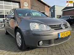 Volkswagen Golf - V 1.4 Optive. 3-Deurs. 82.000 KM. 2 de eigenaar