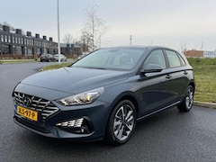 Hyundai i30 - 1.5 T-GDi MHEV Premium / fabrieksgarantie 2029