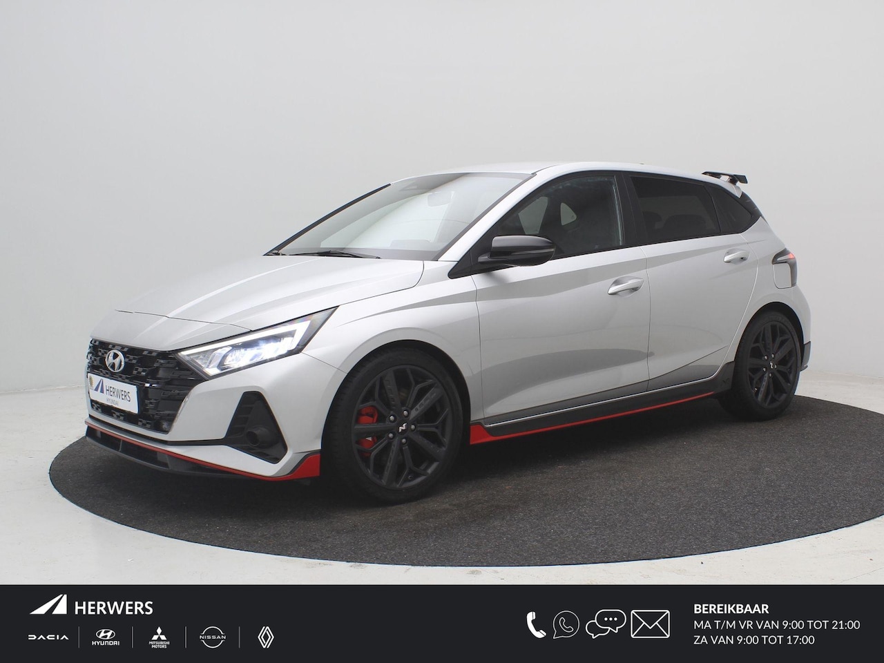 Hyundai i20 - N 1.6 N 204pk Handgeschakeld / Fabrieksgarantie tot 04-2028 / Dealer onderhouden / Achteru - AutoWereld.nl