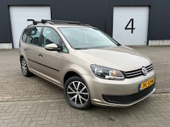 Volkswagen Touran - 1.2 TSI / 7 PERSOONS / TREKHAAK