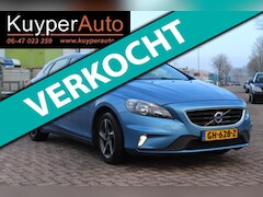 Volvo V40 - 2.0 D2 R-Design Business pano, clima alcantara leder multimedia