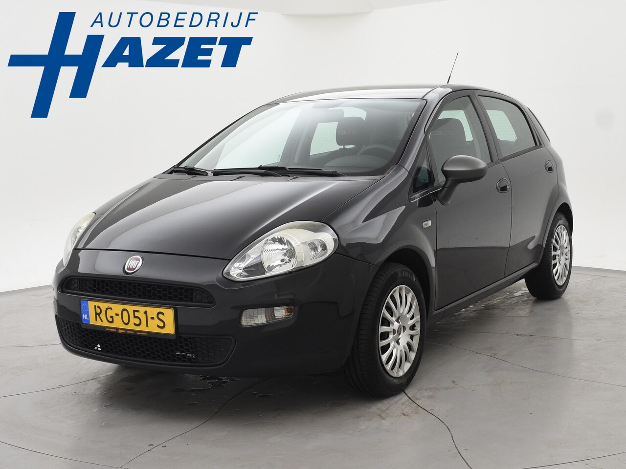 Fiat Punto Evo - 1.2 5-DEURS YOUNG *59.455 KM!* + TREKHAAK | AIRCO - AutoWereld.nl