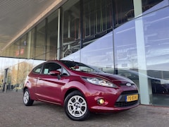 Ford Fiesta - 1.25 Ghia-82 PK STOELVERWARMING-BLUETOOTH-AIRCO