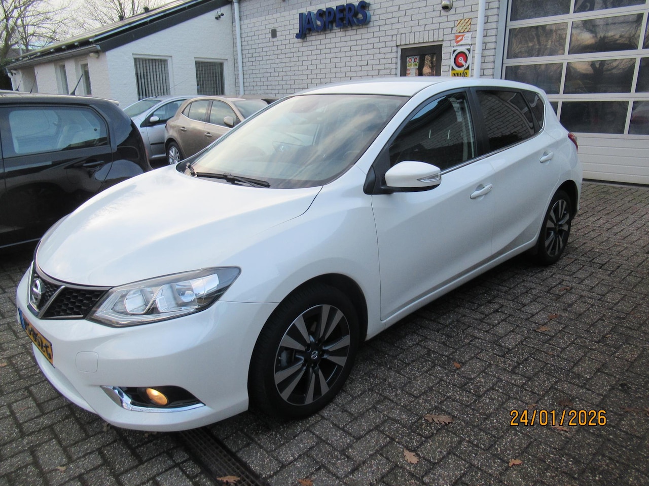 Nissan Pulsar - 1.2 DIG-T Connect Edition 1.2 DIG-T Connect Edition - AutoWereld.nl