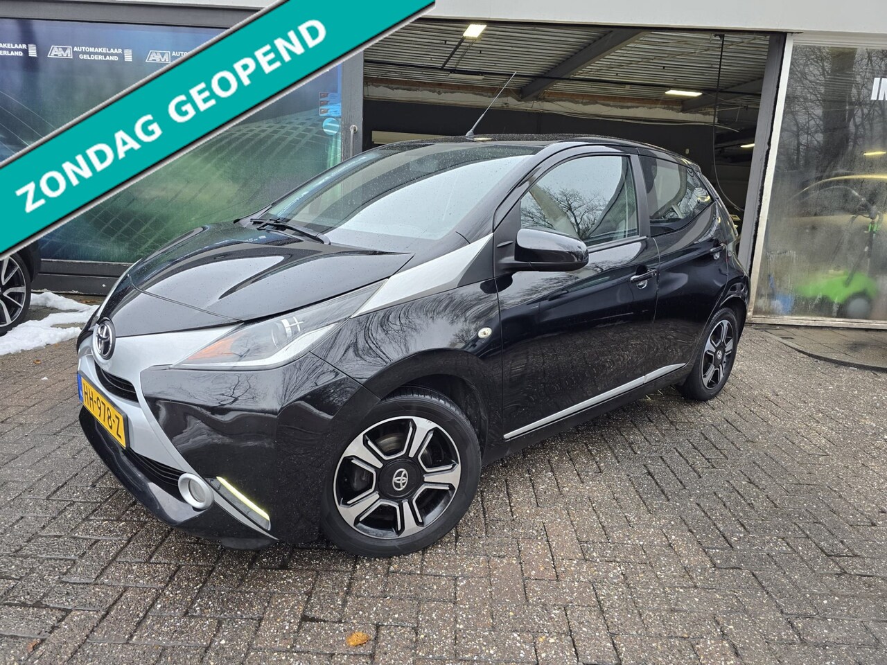 Toyota Aygo - 1.0 VVT-i x-clusiv | 2E EIGENAAR | 12MND GARANTIE | AIRCO | KEYLESS | CAMERA | - AutoWereld.nl
