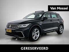 Volkswagen Tiguan - 1.5 TSI R-Line | 150 PK | Automaat | Apple Carplay / Android Auto | Panorama dak | Adaptiv