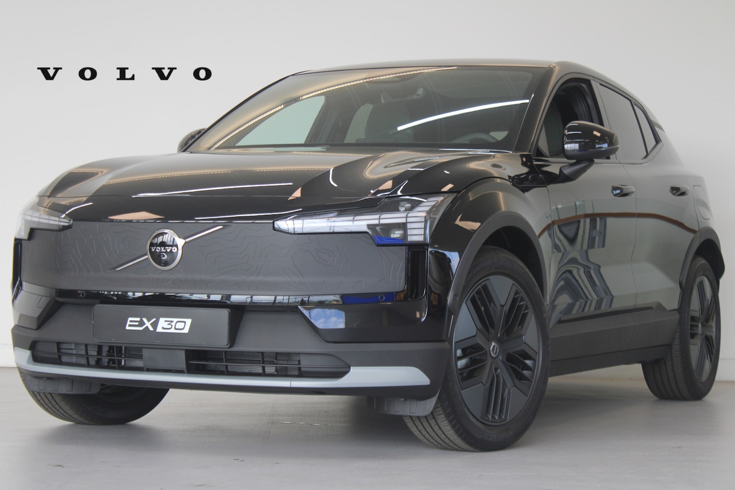 Volvo EX30 Cross Country - Twin Motor Performance 428PK Ultra | Panoramadak | 360 graden | Park Assist Pilot | Elek s - AutoWereld.nl