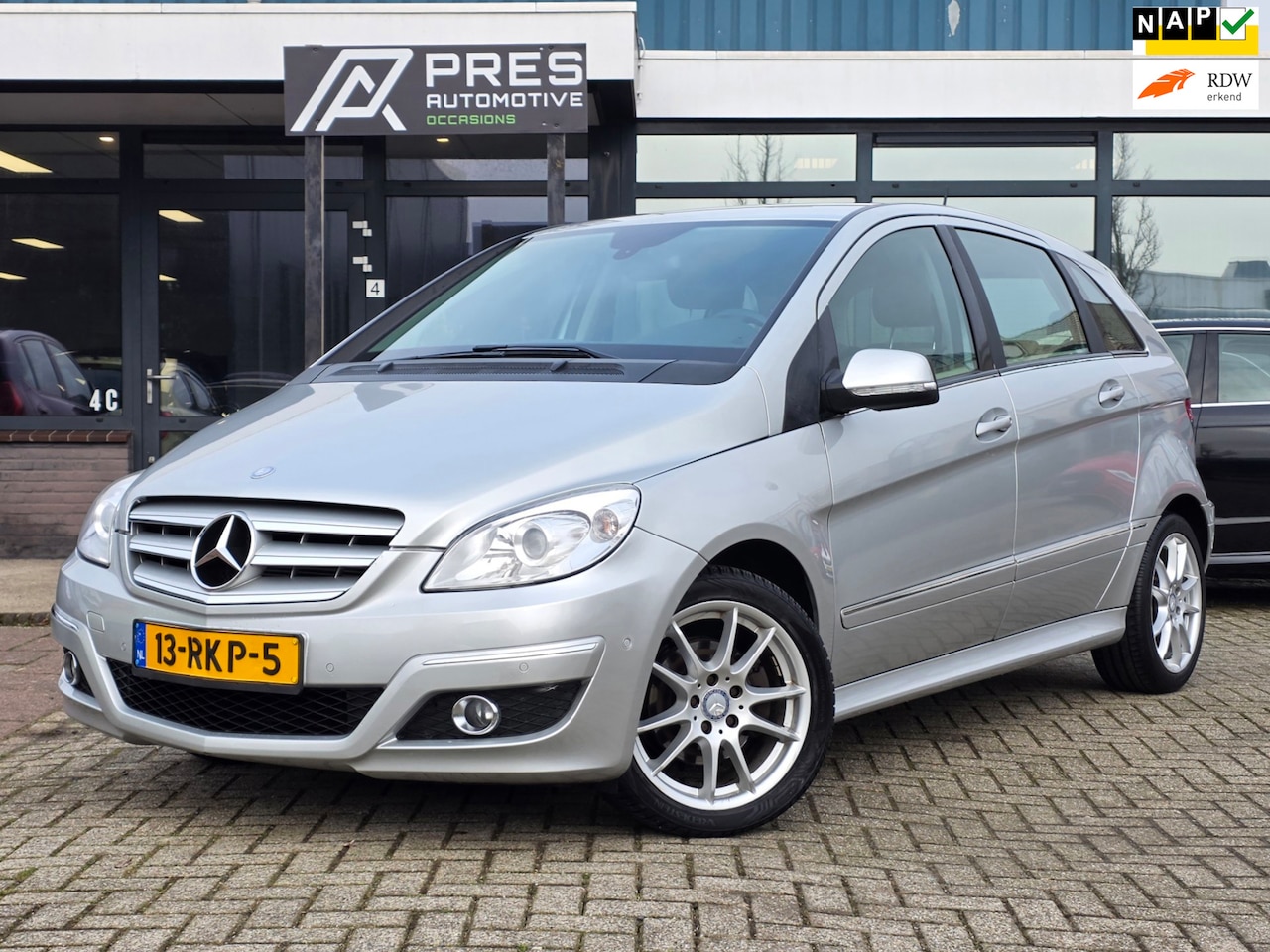 Mercedes-Benz B-klasse - 200 |AUTOMAAT|AIRCO|CRUISE|NAVI|LEDER - AutoWereld.nl