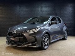 Toyota Yaris - 1.5 Hybrid Business Plus * Carplay * Stoelverw