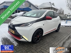Toyota Aygo - 1.0 VVT-i x-wave airco 5 deurs sportieve auto Navi