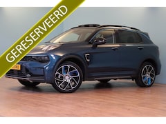 Lynk & Co 01 - 1.5 MY 2023 Trekhaak | NAVI | 360-CAMERA | SCHUIF/KANTELDAK | STOELVERW+GEHEUGEN | LANE-KE