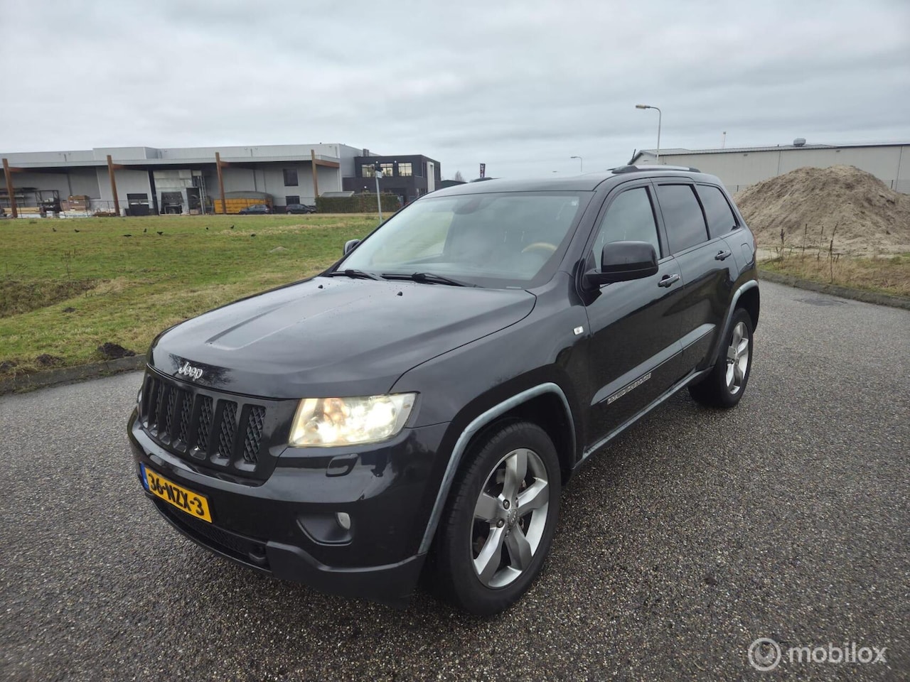 Jeep Grand Cherokee - 3.6 Overland First Edition 3.6 Overland First Edition - AutoWereld.nl