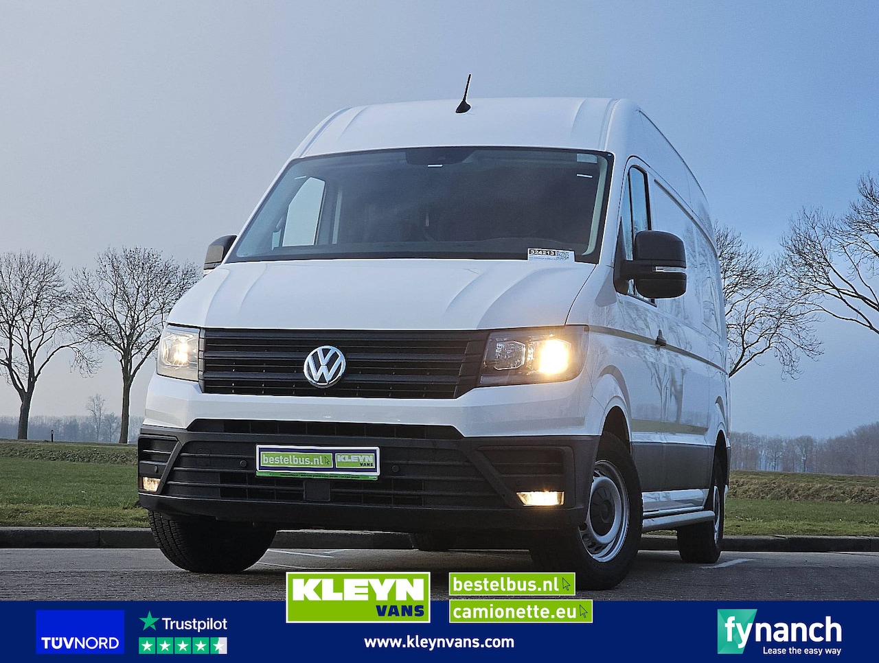 Volkswagen Crafter - 35 2.0 L3H3 Trekhaak Navi! - AutoWereld.nl