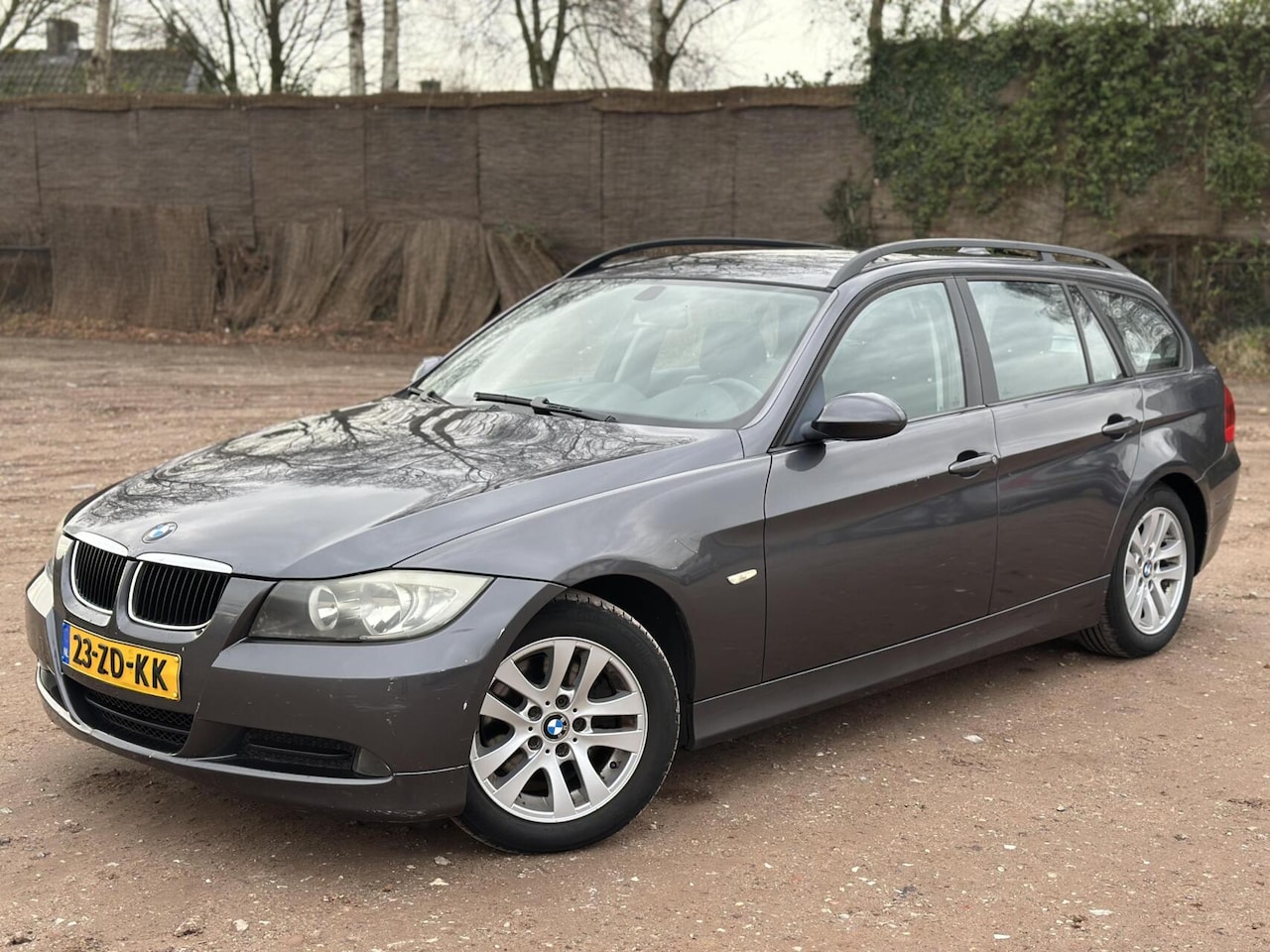 BMW 3-serie Touring - 318i Business Line AUTOMAAT AIRCO CRUISE - AutoWereld.nl