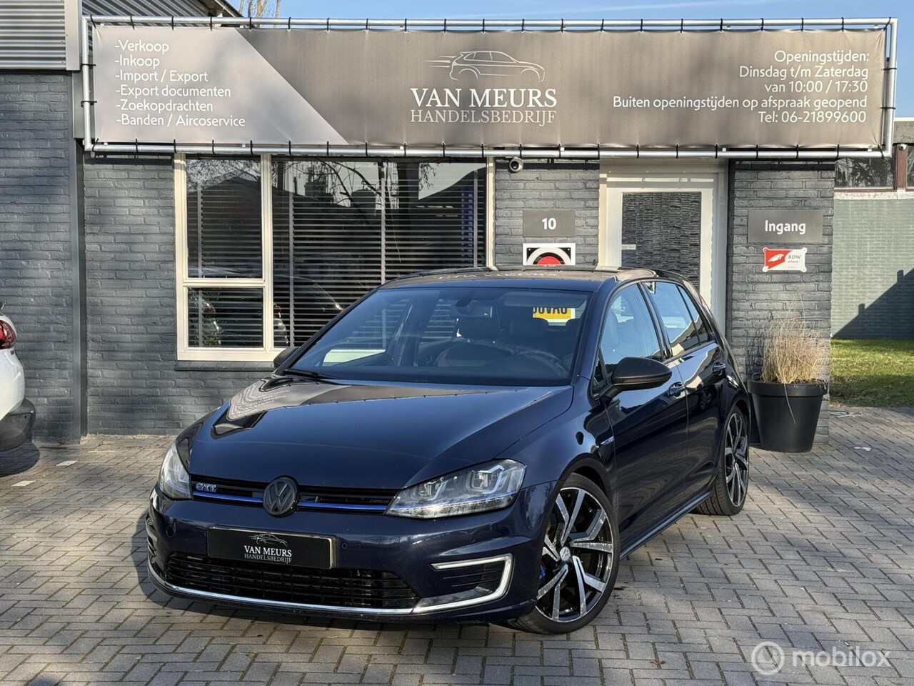 Volkswagen Golf - 1.4 TSI GTE 1.4 TSI GTE, Leder, trekhaak, navigatie, apk 06-2026 - AutoWereld.nl