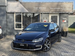 Volkswagen Golf - 1.4 TSI GTE, Leder, trekhaak, navigatie, apk 06-2026