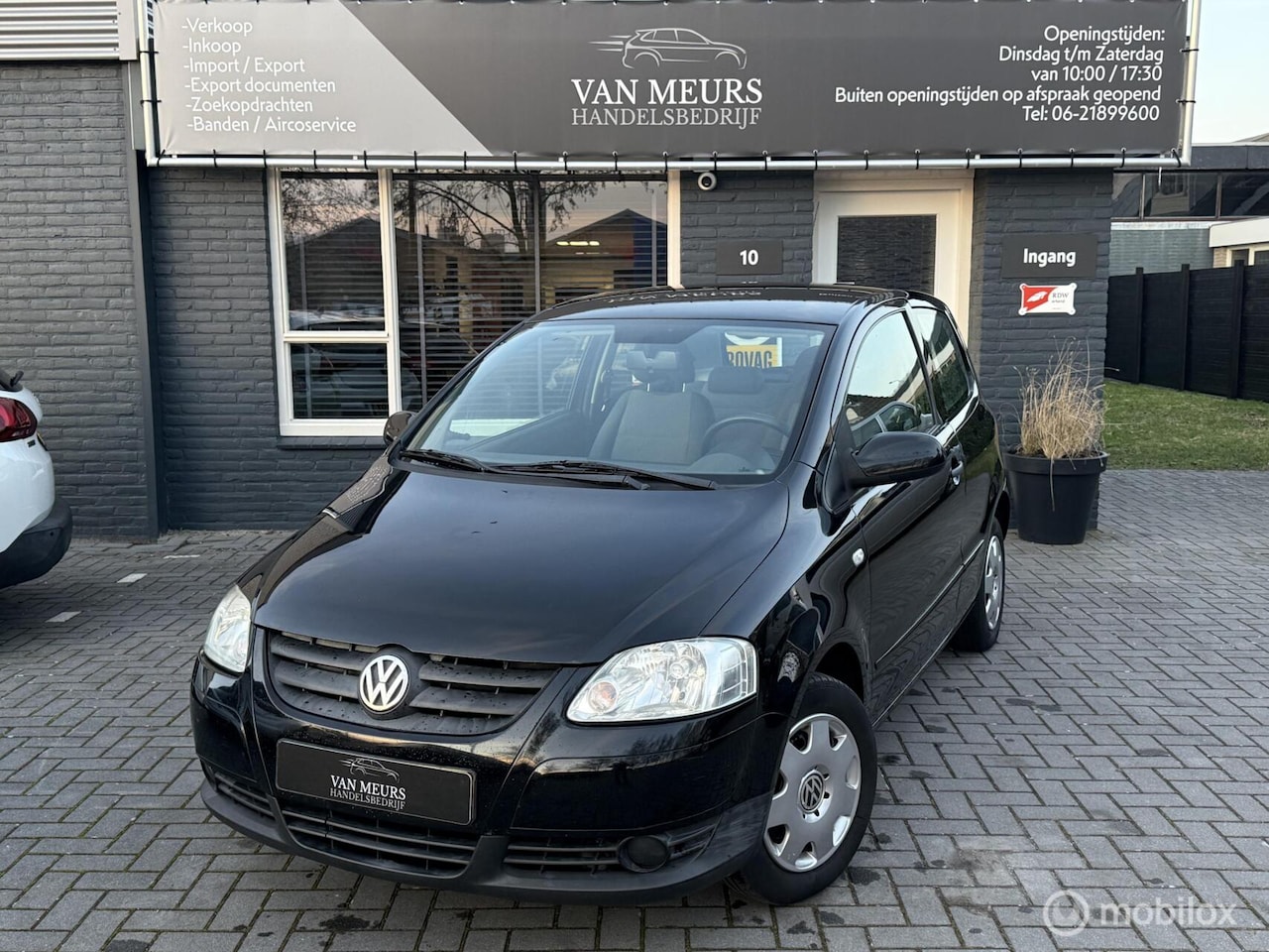 Volkswagen Fox - 1.2 Trendline 1.2 Trendline, apk bij aflevering - AutoWereld.nl