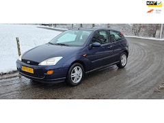 Ford Focus - 1.6-16V Trend |automaat |airco | lange apk | koopje