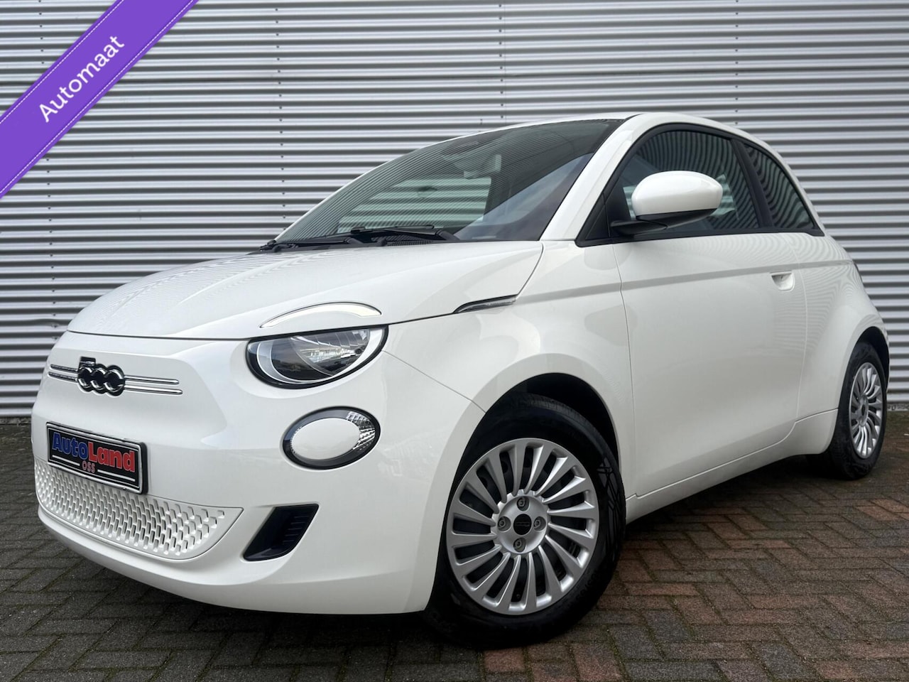 Fiat 500 - RED 24 kWh Navi Camera Carplay Led Cruise SOH 100% Eerste Eigenaar Dealer Onderhouden Nieu - AutoWereld.nl