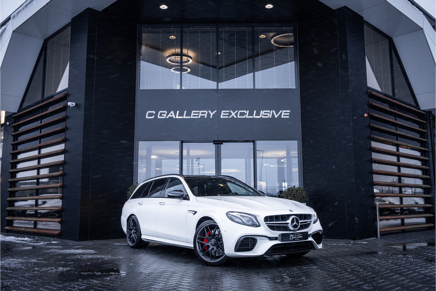 Mercedes-Benz E-klasse Estate - AMG E63 S 4MATIC Premium Plus - Panorama | Burmester | Stoelkoeling & Ventilatie | Carbon - AutoWereld.nl
