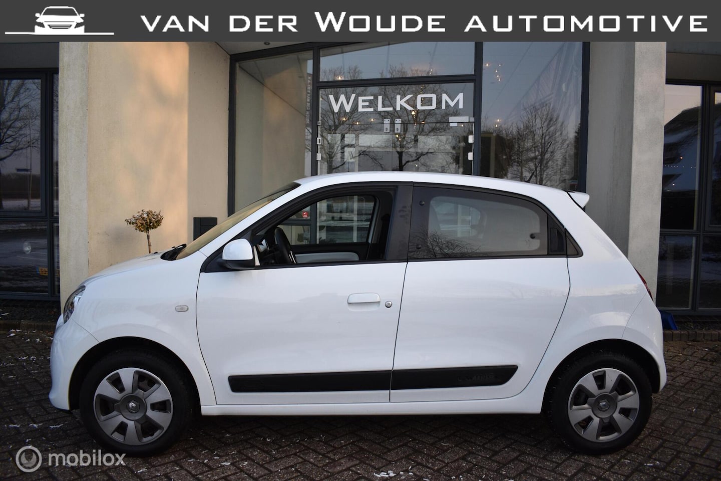 Renault Twingo - 1.0 SCe Authentique 1.0 SCe Authentique 5DRS, 2015|Airco - AutoWereld.nl