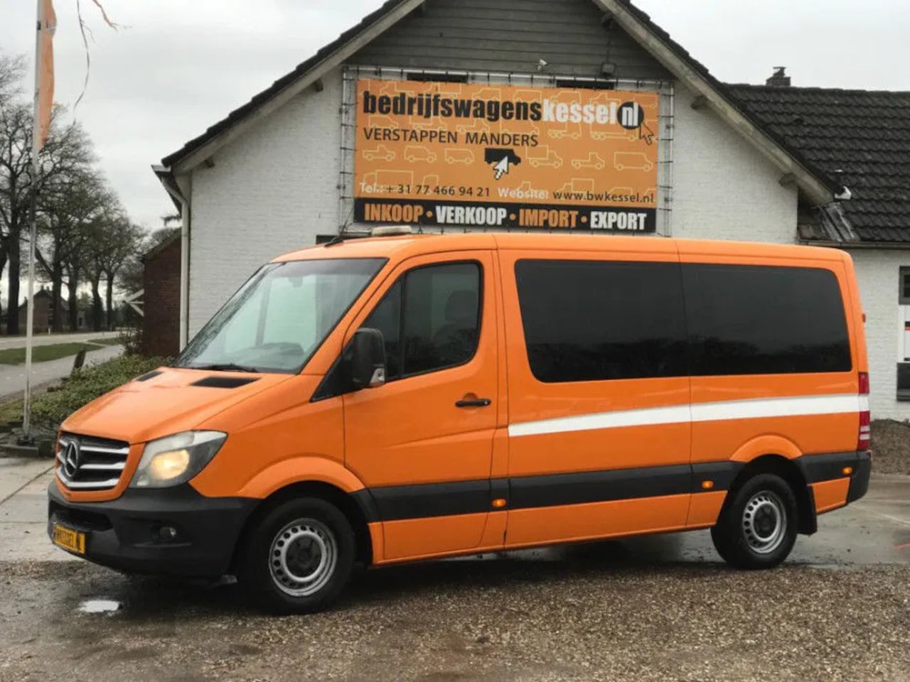 Mercedes-Benz Sprinter - 319 CDi 3.0 Cdi V6 Euro 6 Automaat L2H1 9 persoons - AutoWereld.nl