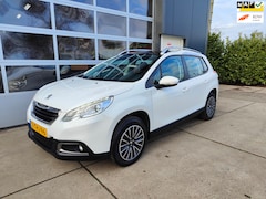 Peugeot 2008 - 1.2 VTi Active Pack Premium Panorama Carplay
