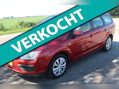 Ford Focus Wagon - 1.6-16V Trend // AIRCO / CRUISE //