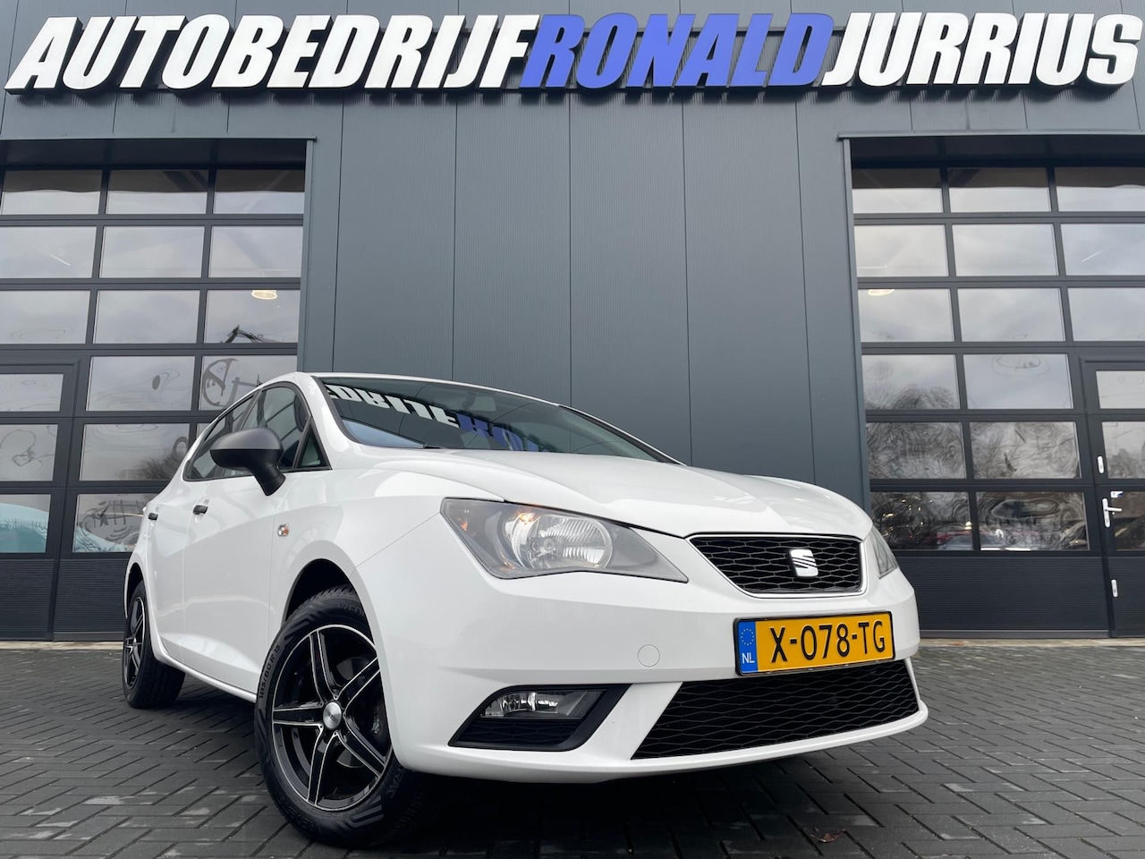 SEAT Ibiza - 1.4 Reference Airco/Elc.Pakket/5Deurs/Lichtmetalen velgen/Nieuwe Apk - AutoWereld.nl