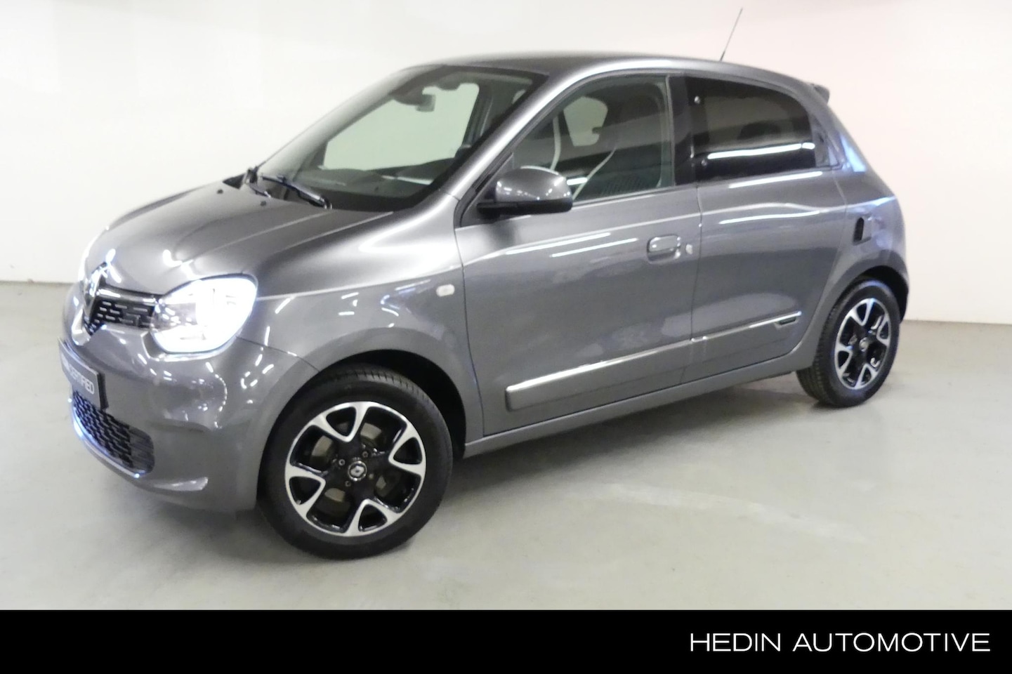 Renault Twingo - SCe 75 Intens | Easy Link Multimedia | Climate Control | Parkeersensoren | Lichtmatalen Ve - AutoWereld.nl
