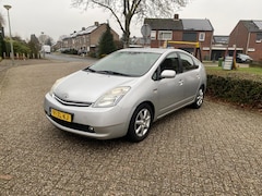 Toyota Prius - 1.5 VVT-i Tech Edition